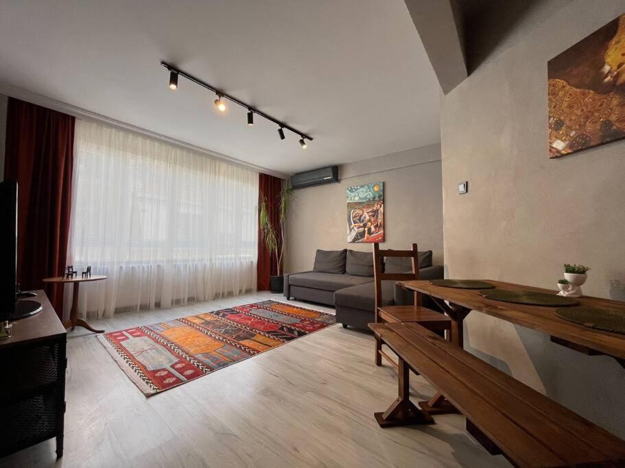 Central & Cosy Flat For 4 Person Stambuł Zewnętrze zdjęcie
